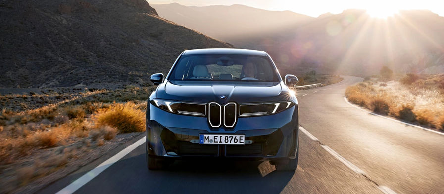 Lanzamiento exitoso para Neue Klasse: el BMW iX3 impulsa la demanda en Europa
