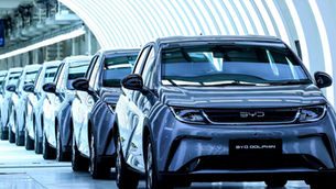 Imparable: la venta de vehículos eléctricos e híbridos en China crece un 40,7% en 2024