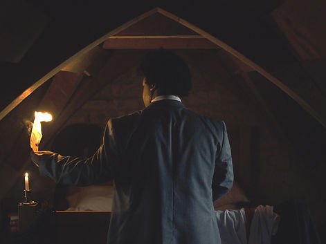 Horatio burning letter.jpg