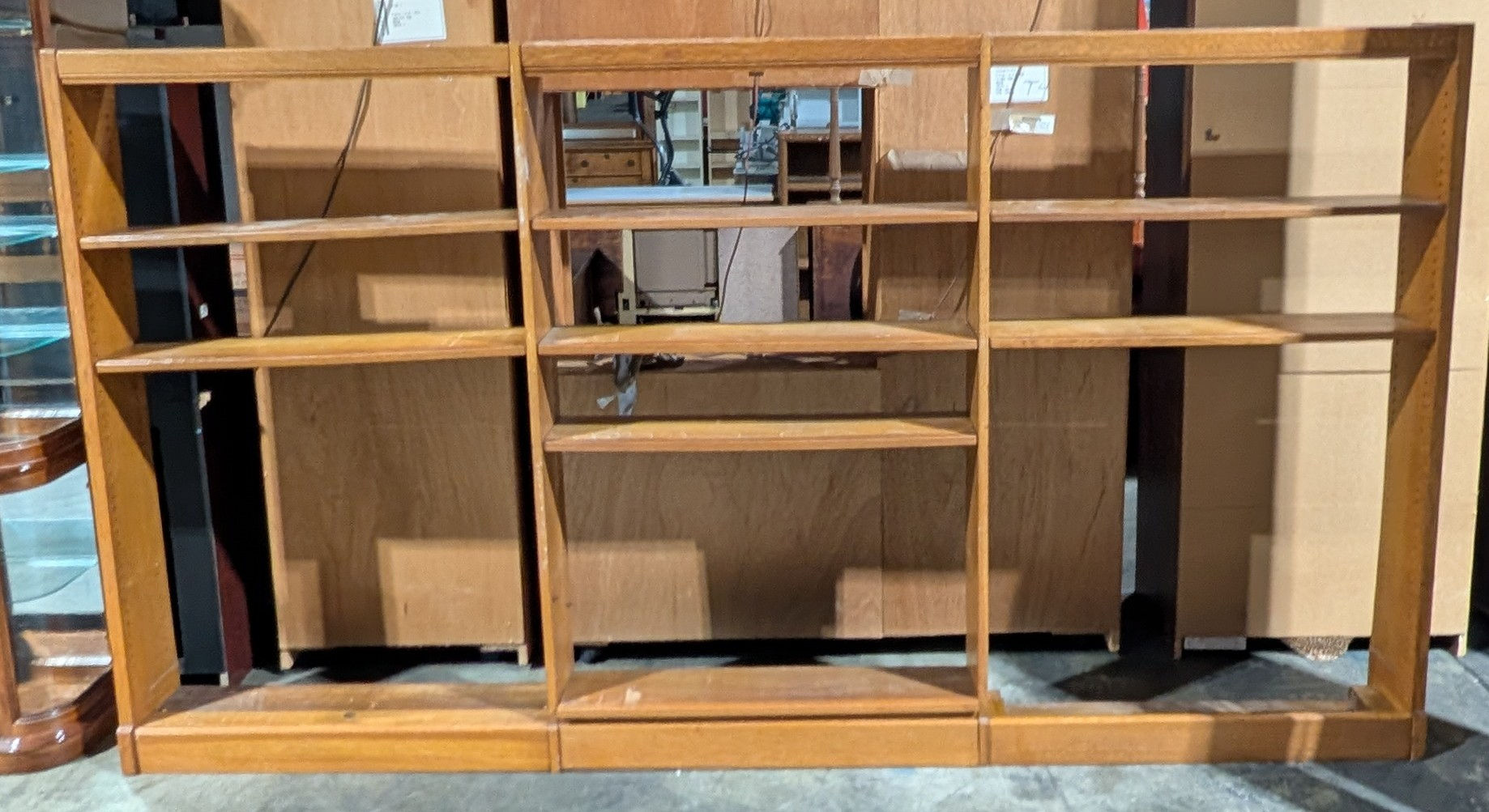 ST-KHD - Three Segment Bookshelf 