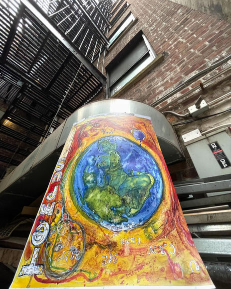 backyard Holiday Inn
close to Central Park
NYC