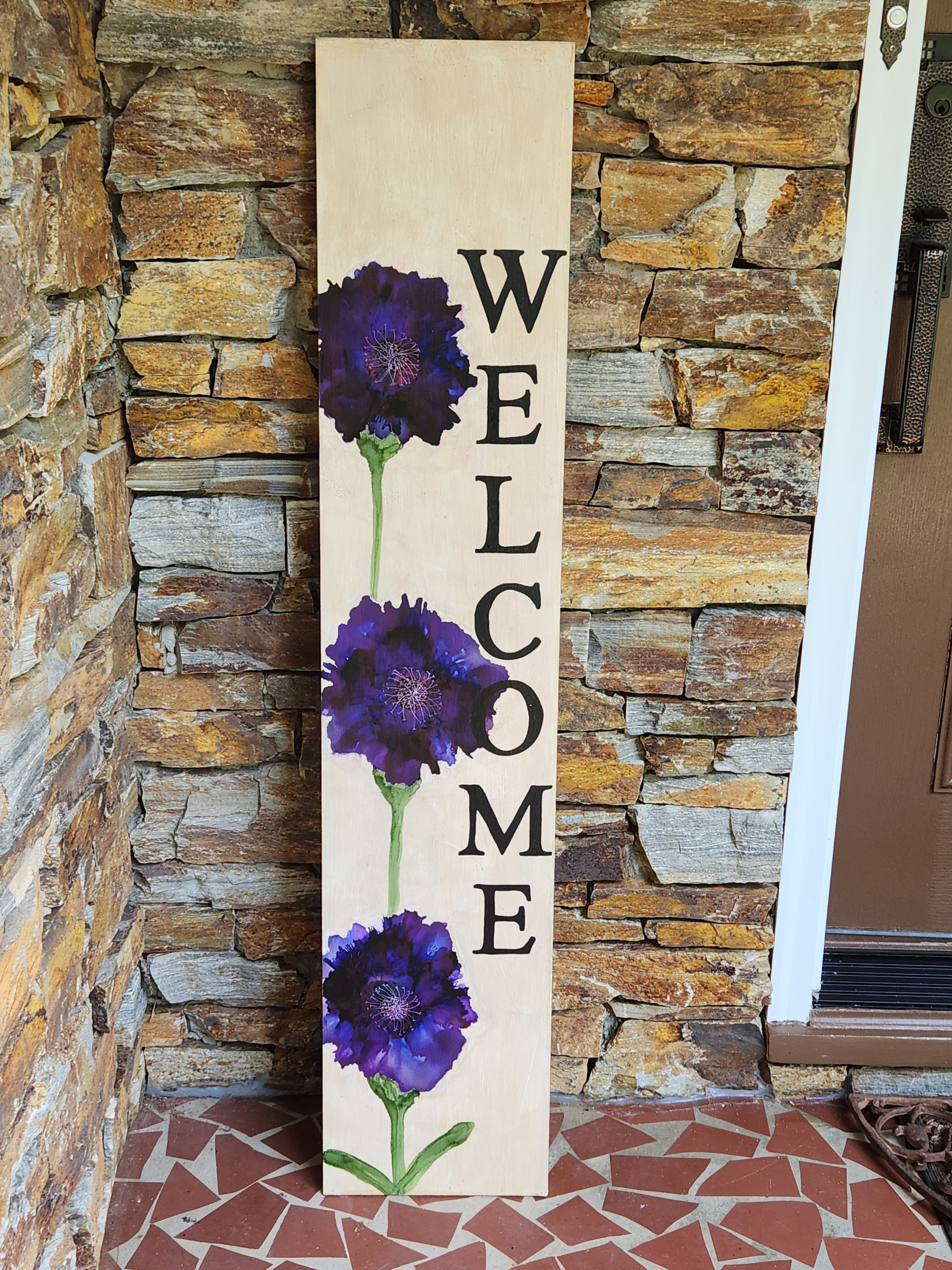 Purple Flower Welcome Porch Leaner Sign