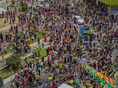 Prefeitura de Belo Jardim realiza
mais uma edição do “Carnaval da Educação” levando alegria e cultura para os estudantes