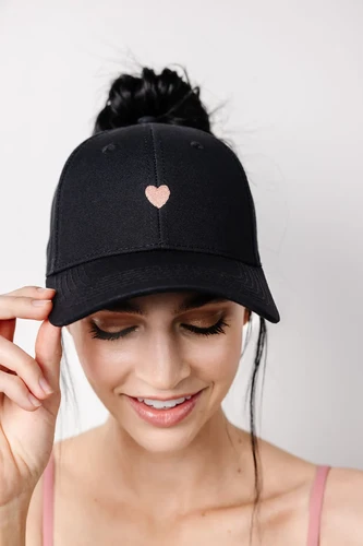 Popflex Little Heart High Ponytail Cap Black | Flowwithme