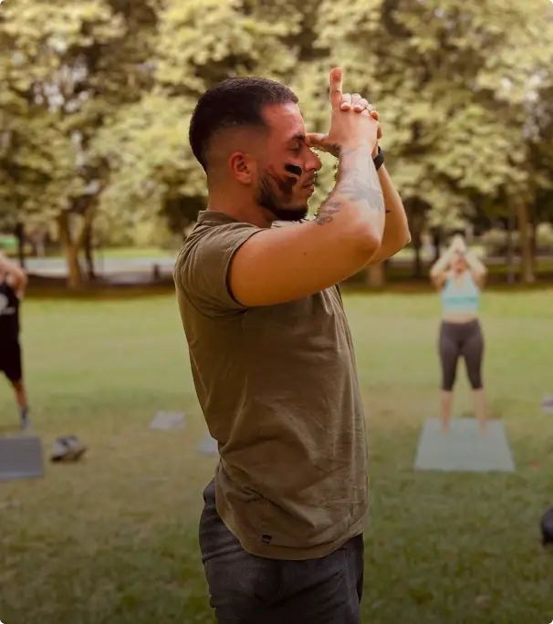 servico-aulas-de-grupo-yoga.webp