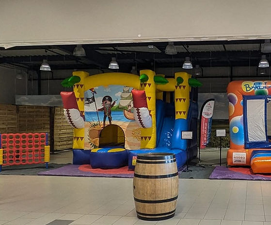 Le Couvre Feu Location de structures gonflables Sergent Major Leclerc Limoux