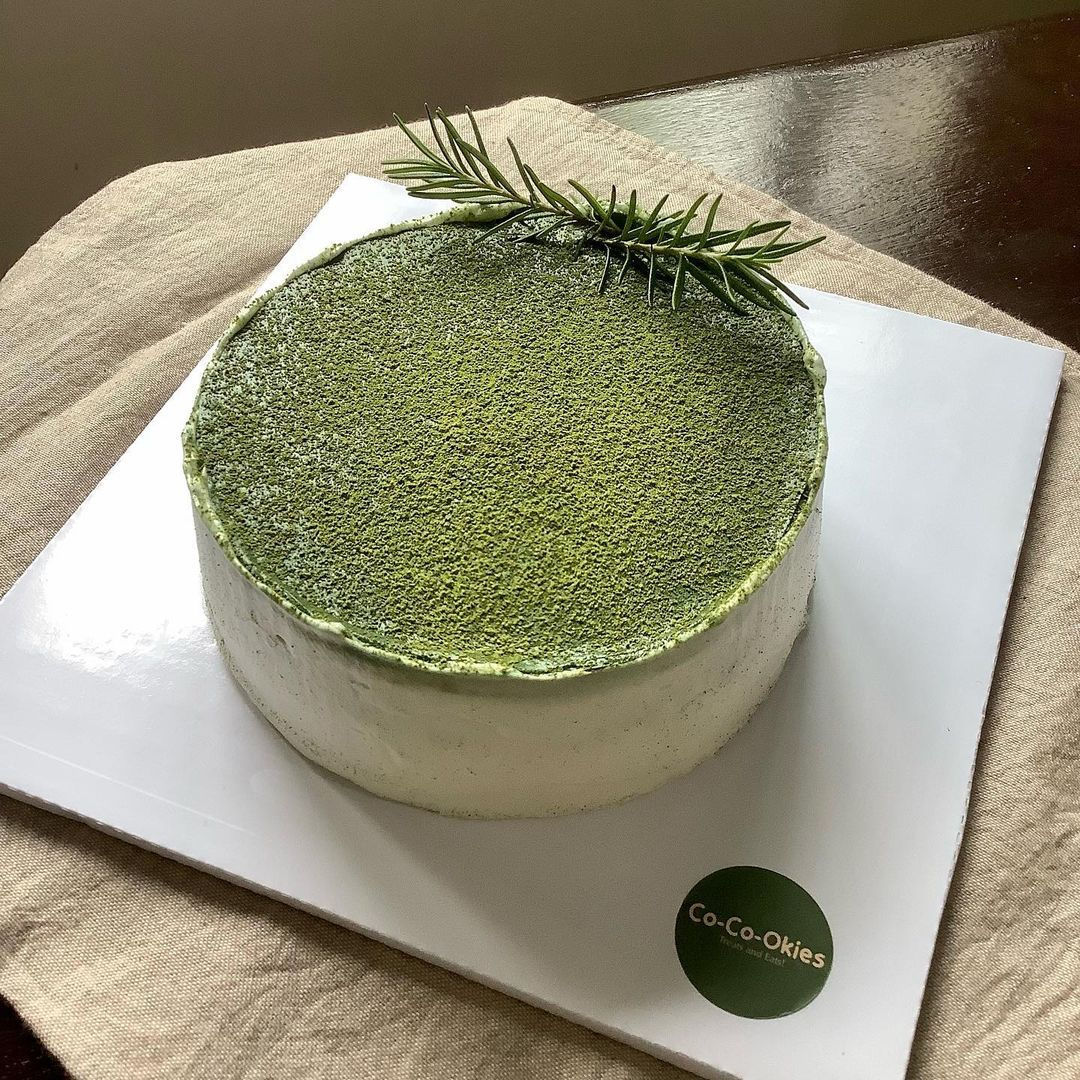 Art Cake/Custom Cake 16 cm