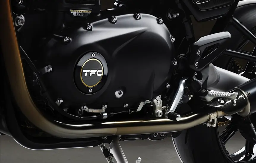 Triumph Revives the Speed Twin 1200 TFC With Carbon Fiber and Öhlins Performance