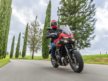 Ride-by-wire throttle will be available for the new Yamaha Tracer 7 and the top-spec GT variant in 2025