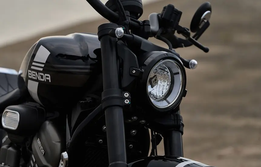 Benda Rock 707: Air Suspension and Electronic Clutch Bring New Tech to the Cruiser Class