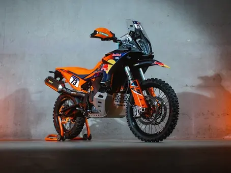 KTM 890 Adventure R Rally Limited Arrives for 2026 Inspired by Dakar Rally Success