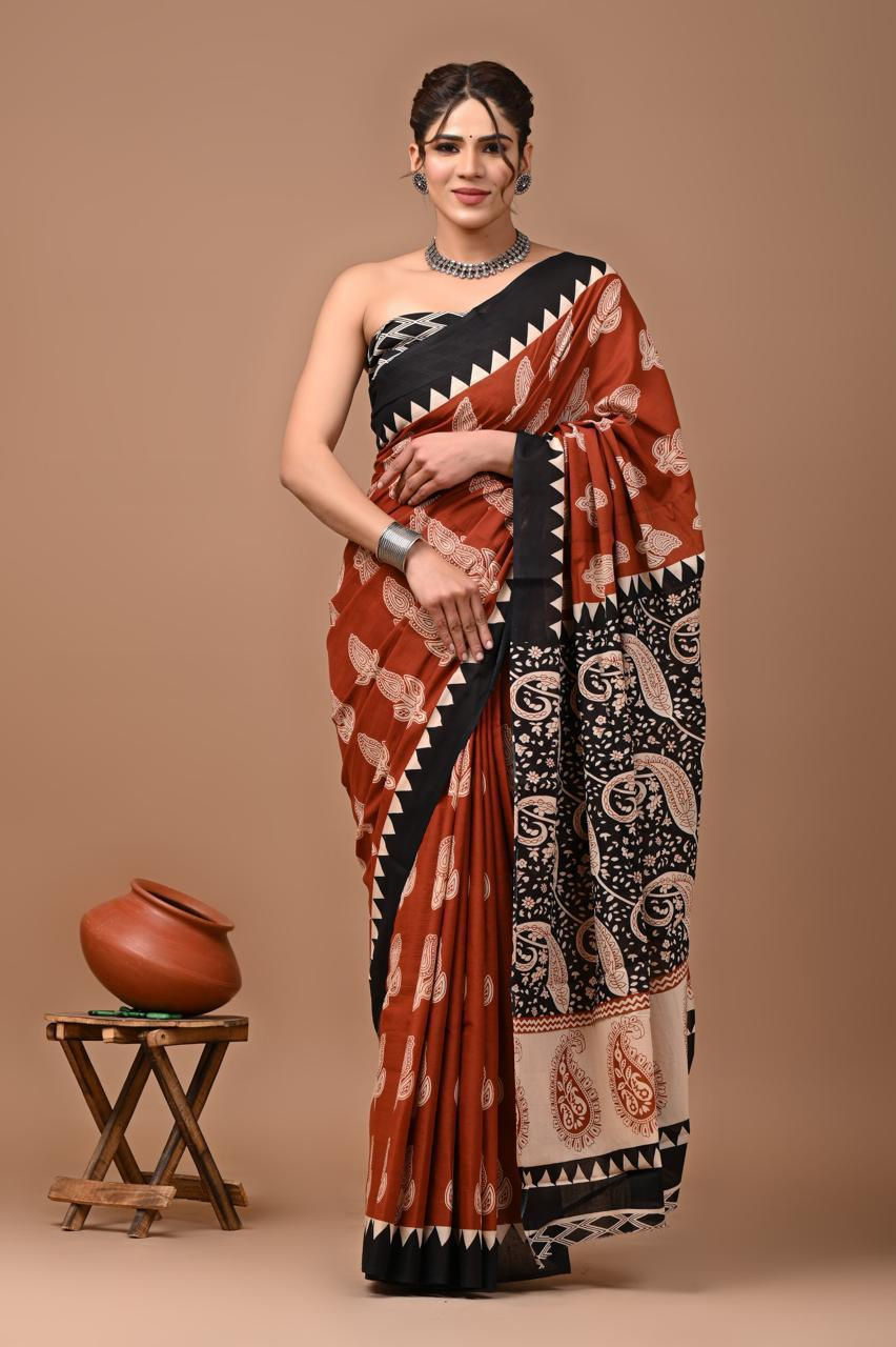 Cotton Handprinted Mulmul Saree with Blouse