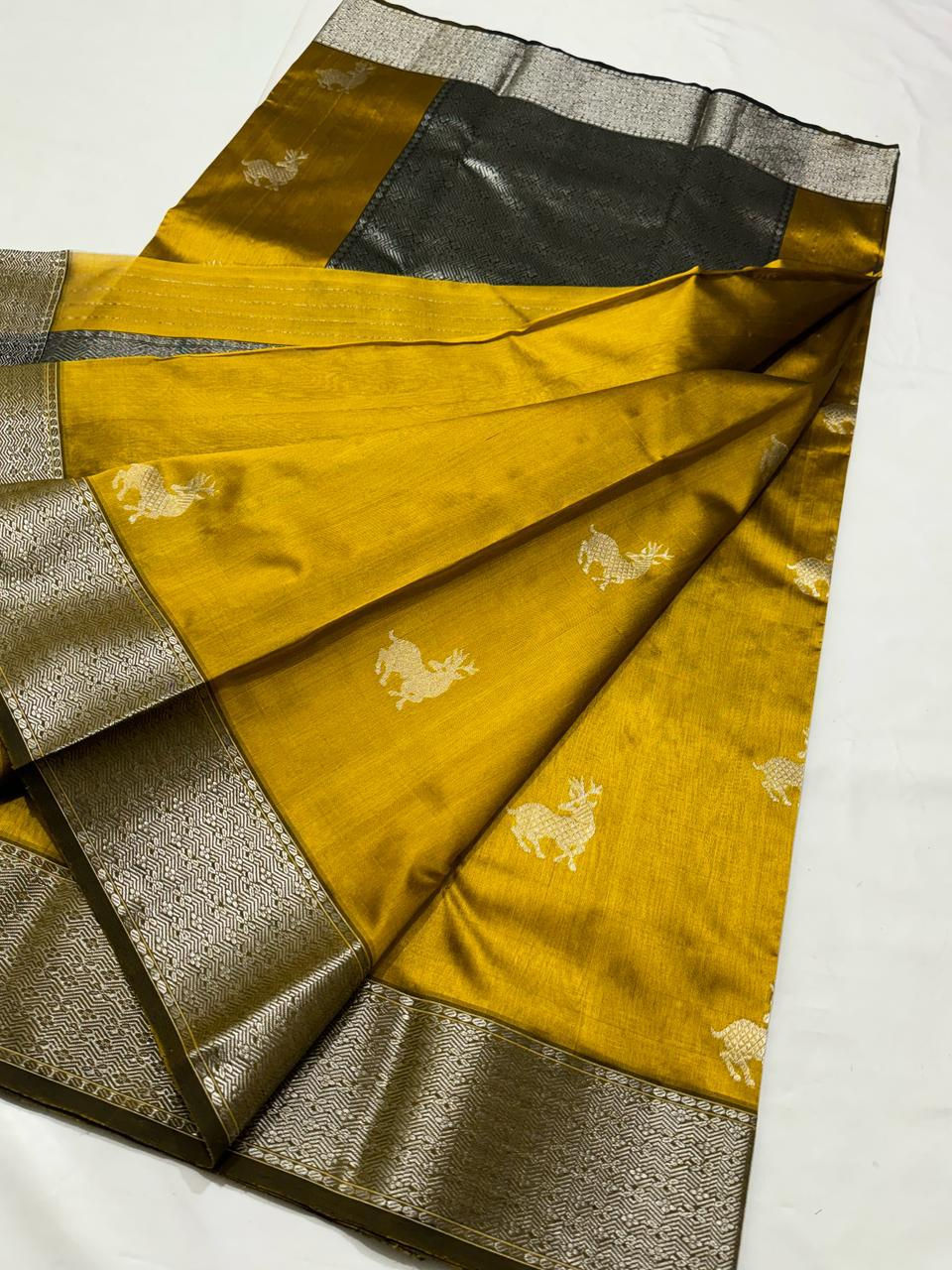 Pure Chanderi handloom saree