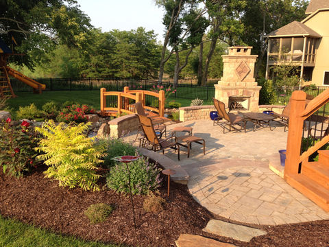 Outdoor Living (40).JPG
