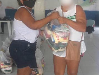 Cestas básicas na Casa de Fátima - Rio de Janeiro.