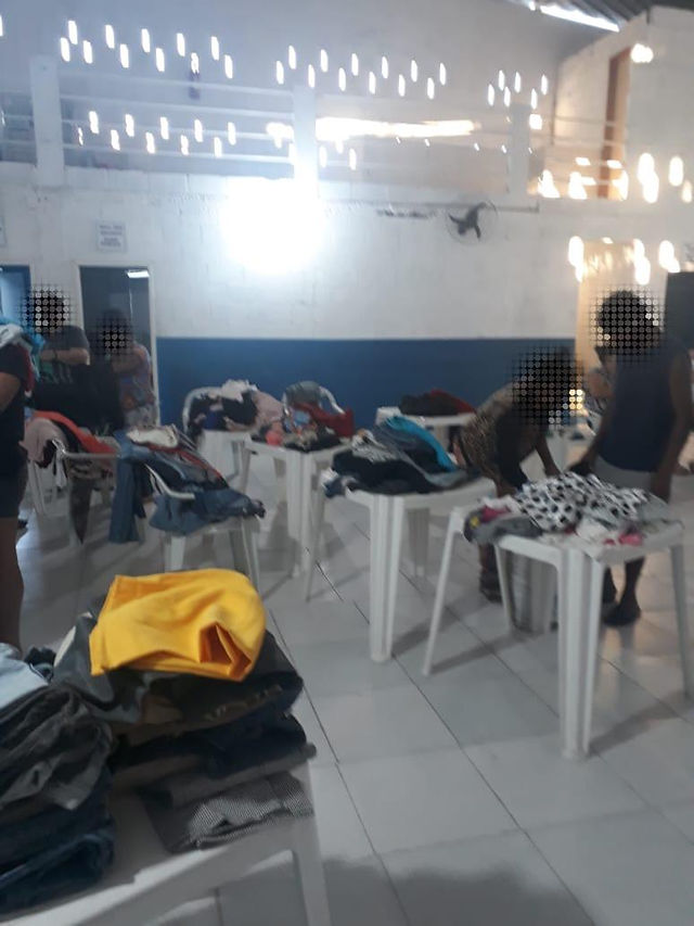 Doação de Roupas e Calçados