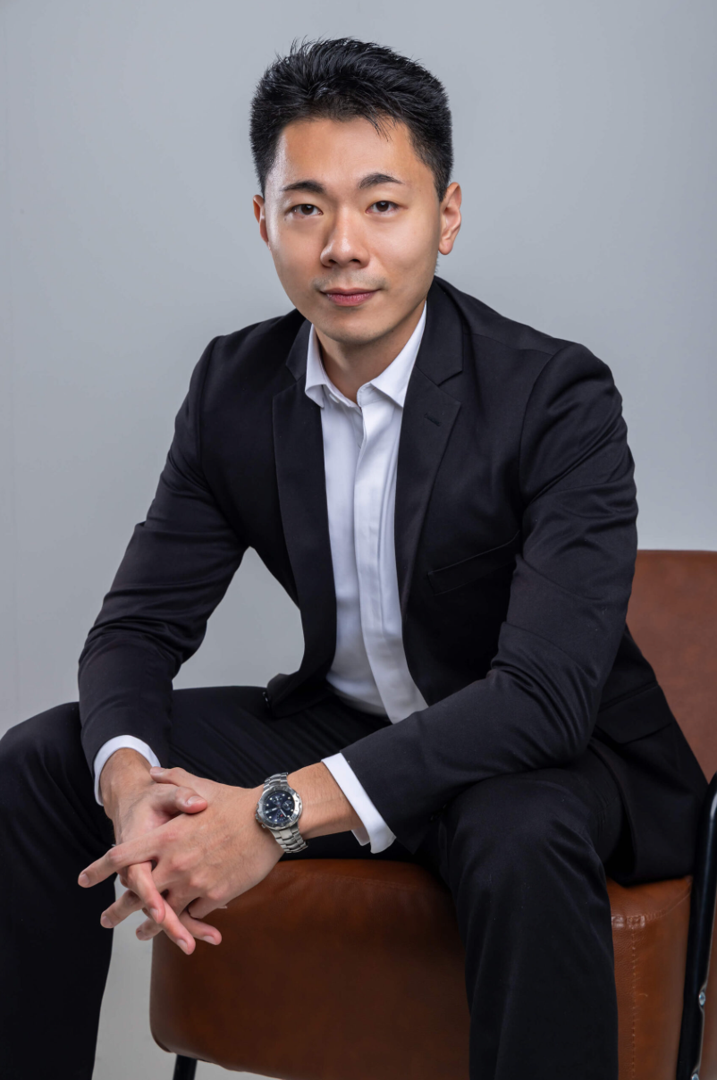CEO of SakeTaberu James Liu