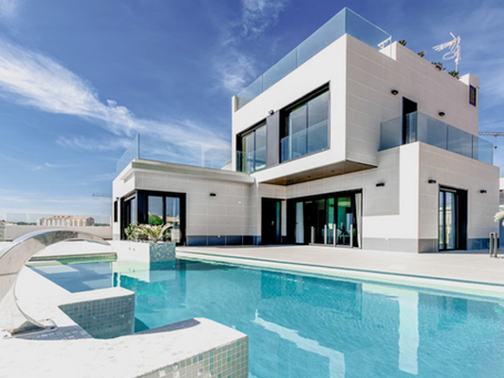 Strategies for Marketing Your Opulent Residence