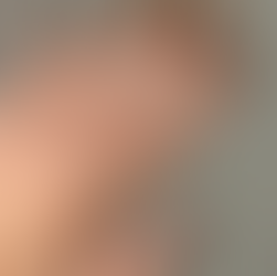 How to Administer the Mocha Mousse Treatment to Your Nails