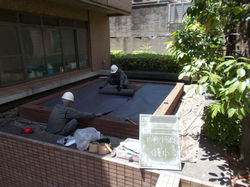 防草シート敷設