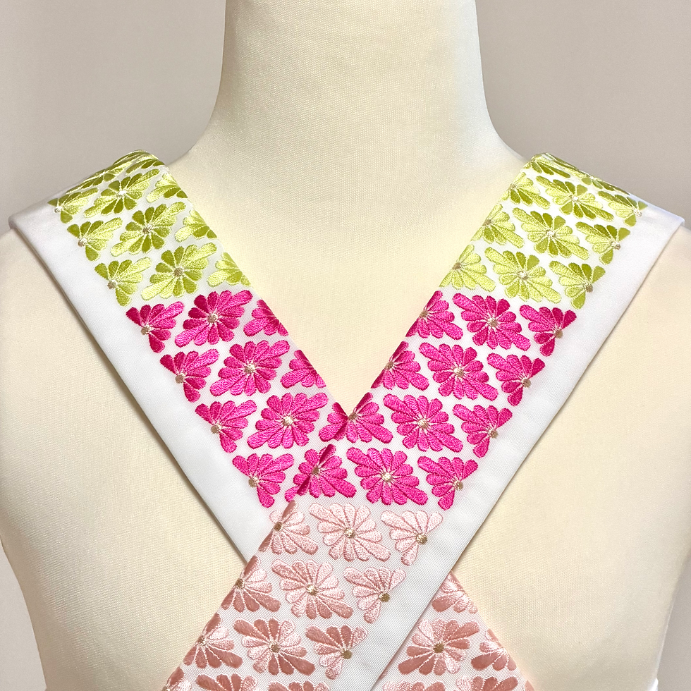 サムネイル： 女形衿＊刺繍