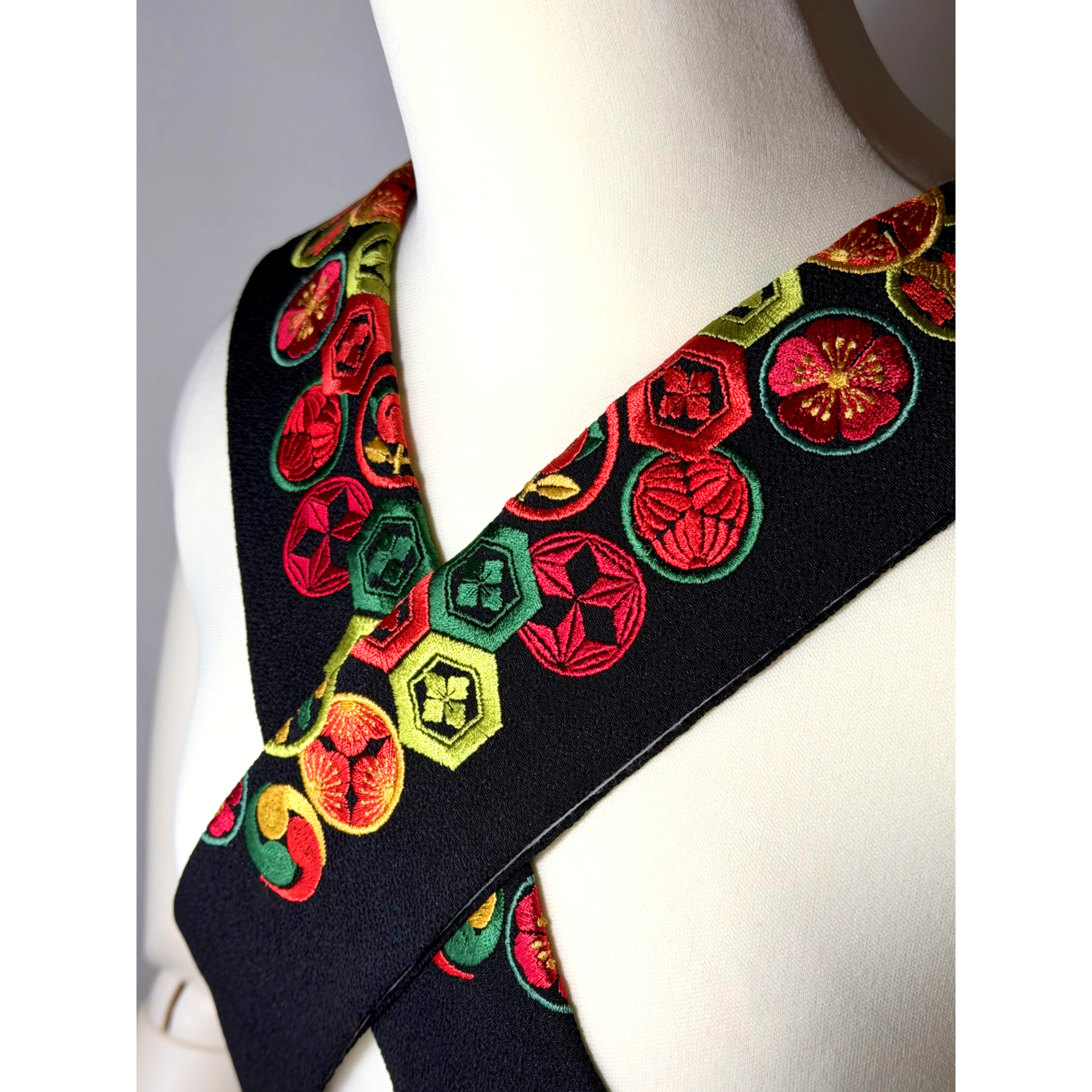 女形衿＊刺繍
