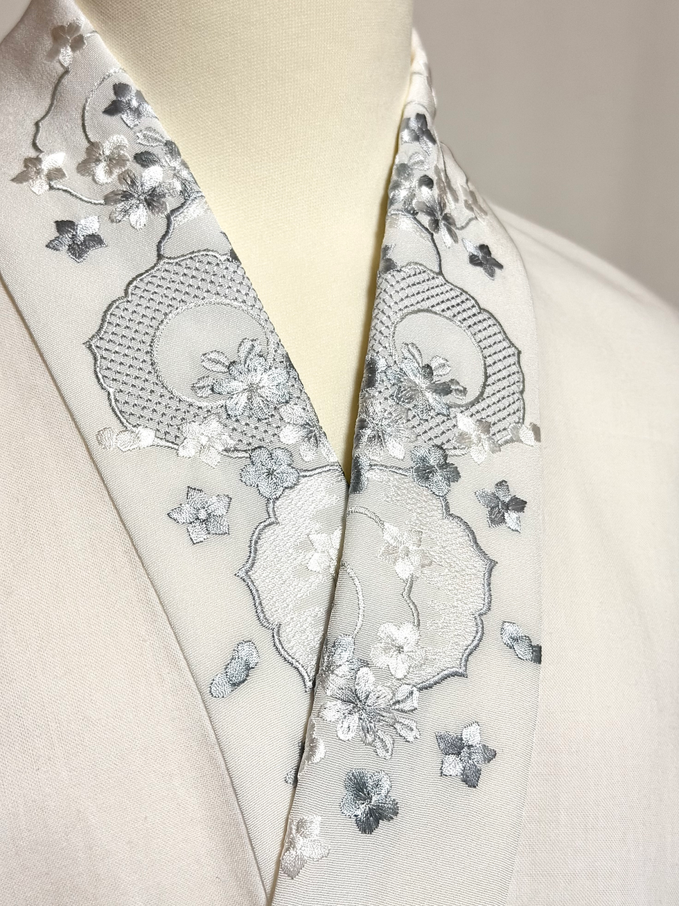 サムネイル： 立ち半襦袢＊刺繍衿