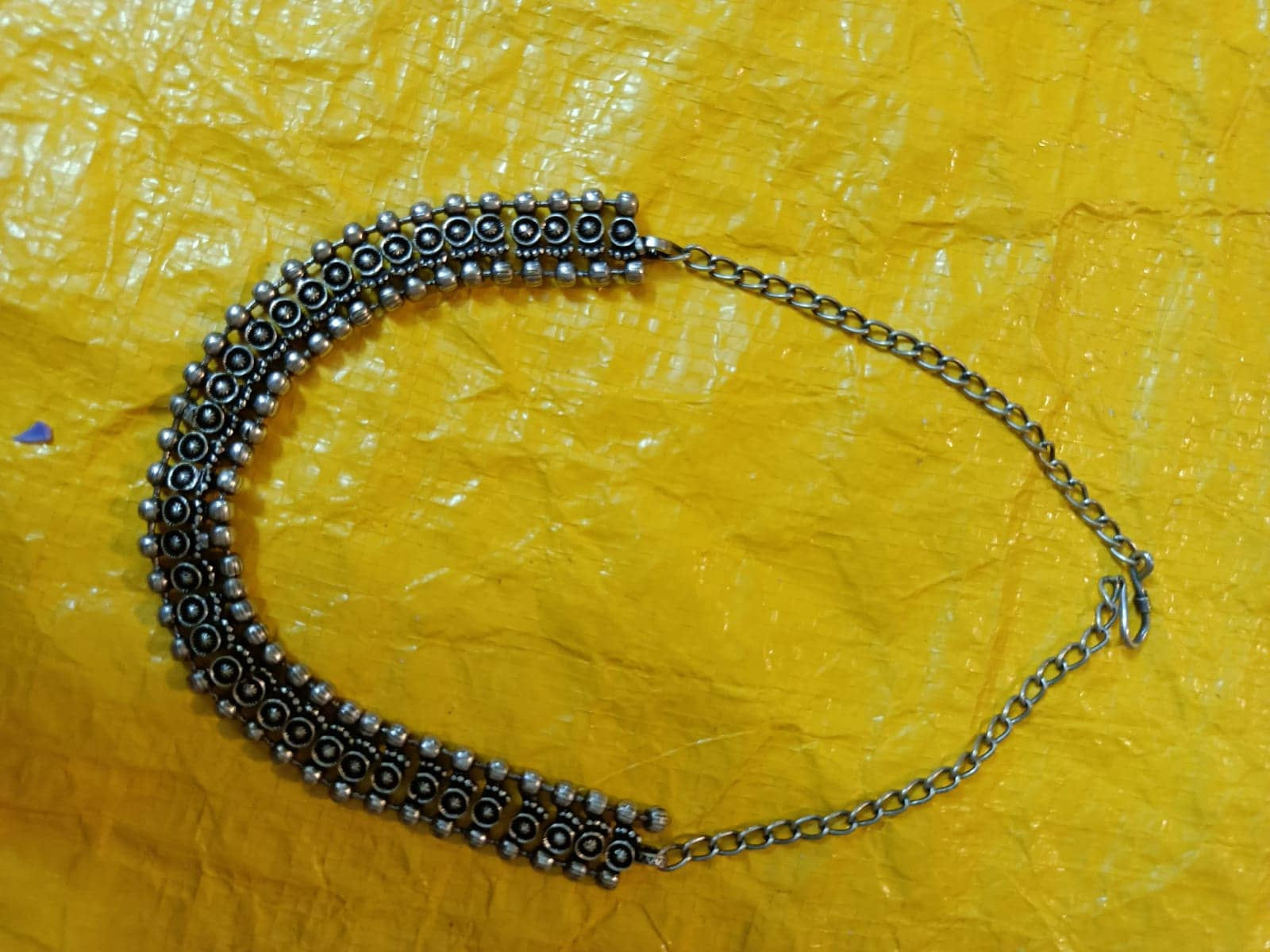 Metal choker necklace
