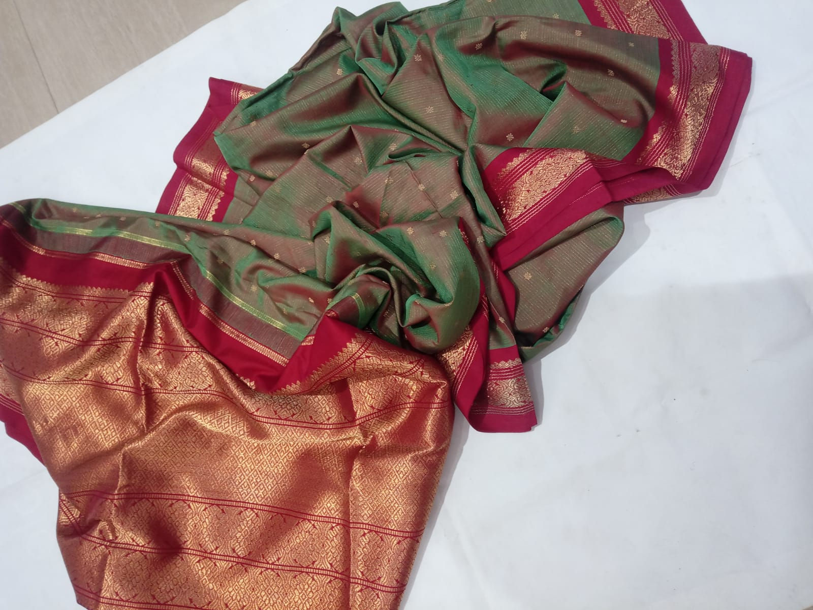 Olive green pure silk traditional Kanjivaram