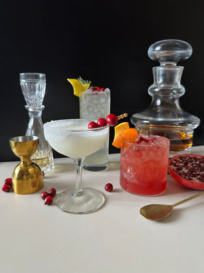 8 Christmas Cocktail Recipes to Toast & Celebrate the Holiday Season