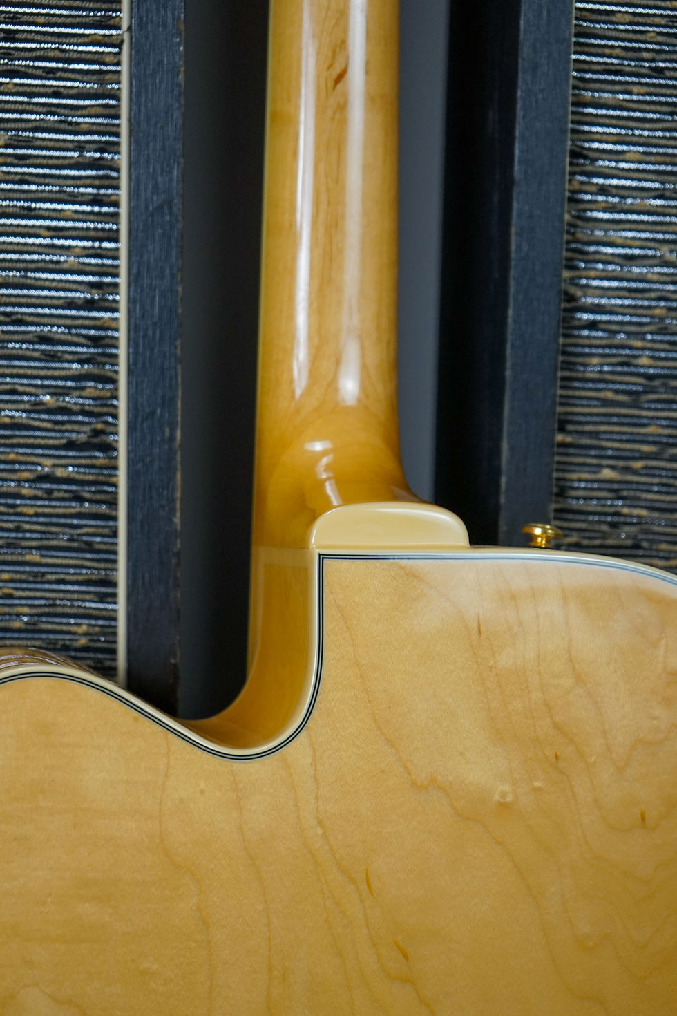 Thumbnail: 2009 Aria FA-71 Korea Natural Archtop Electric Jazz Guitar Flatwound + Soft Case