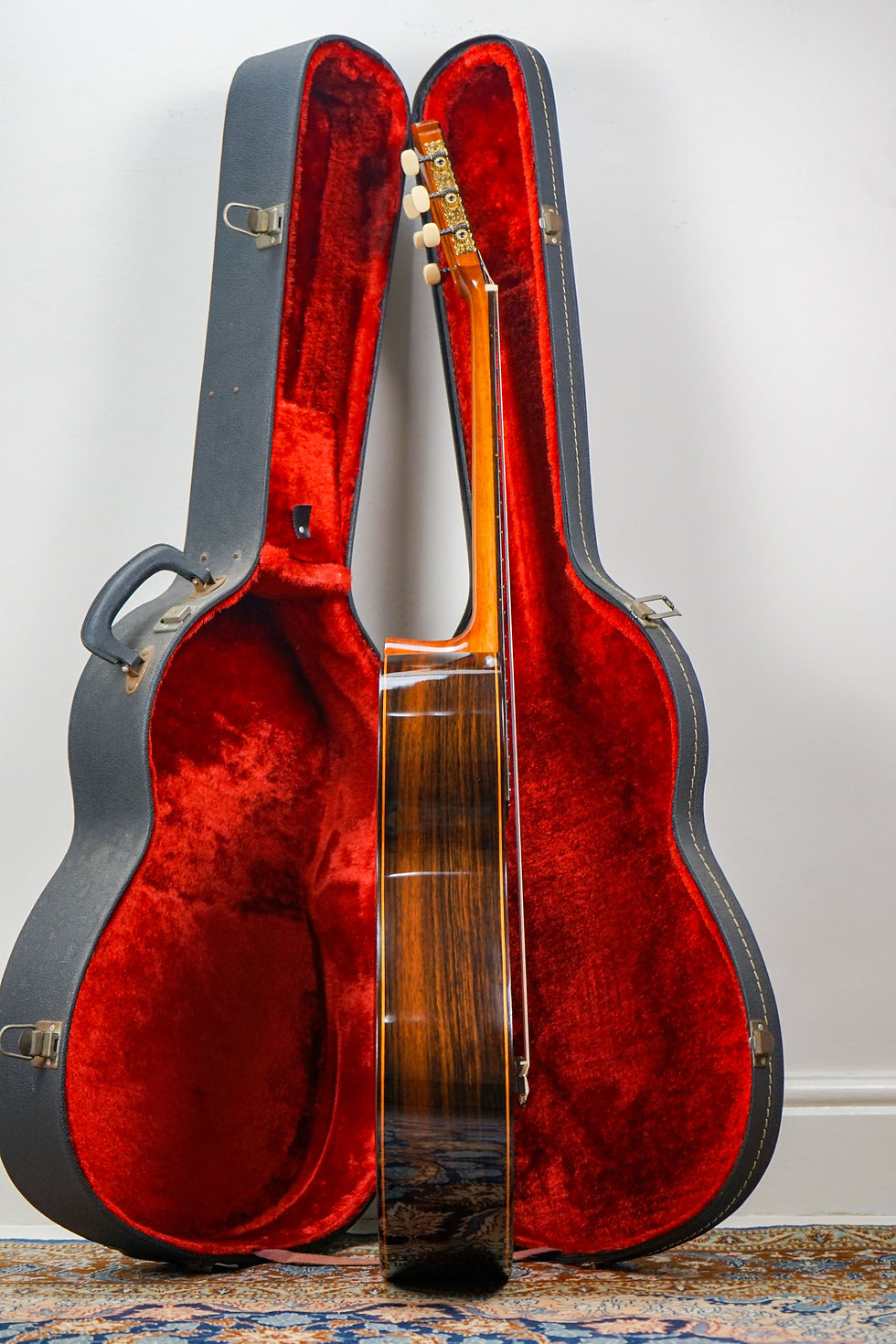 Thumbnail: 1969 Yamaha Japan GC-3 (Hiroshi Harada-Built) Classical Guitar w/ Original Case