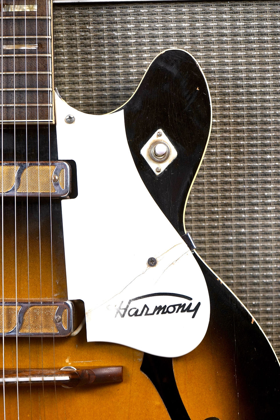 Thumbnail: 1962 USA Harmony  /Silvertone Rocket - Sunburst Vintage Electric Guitar