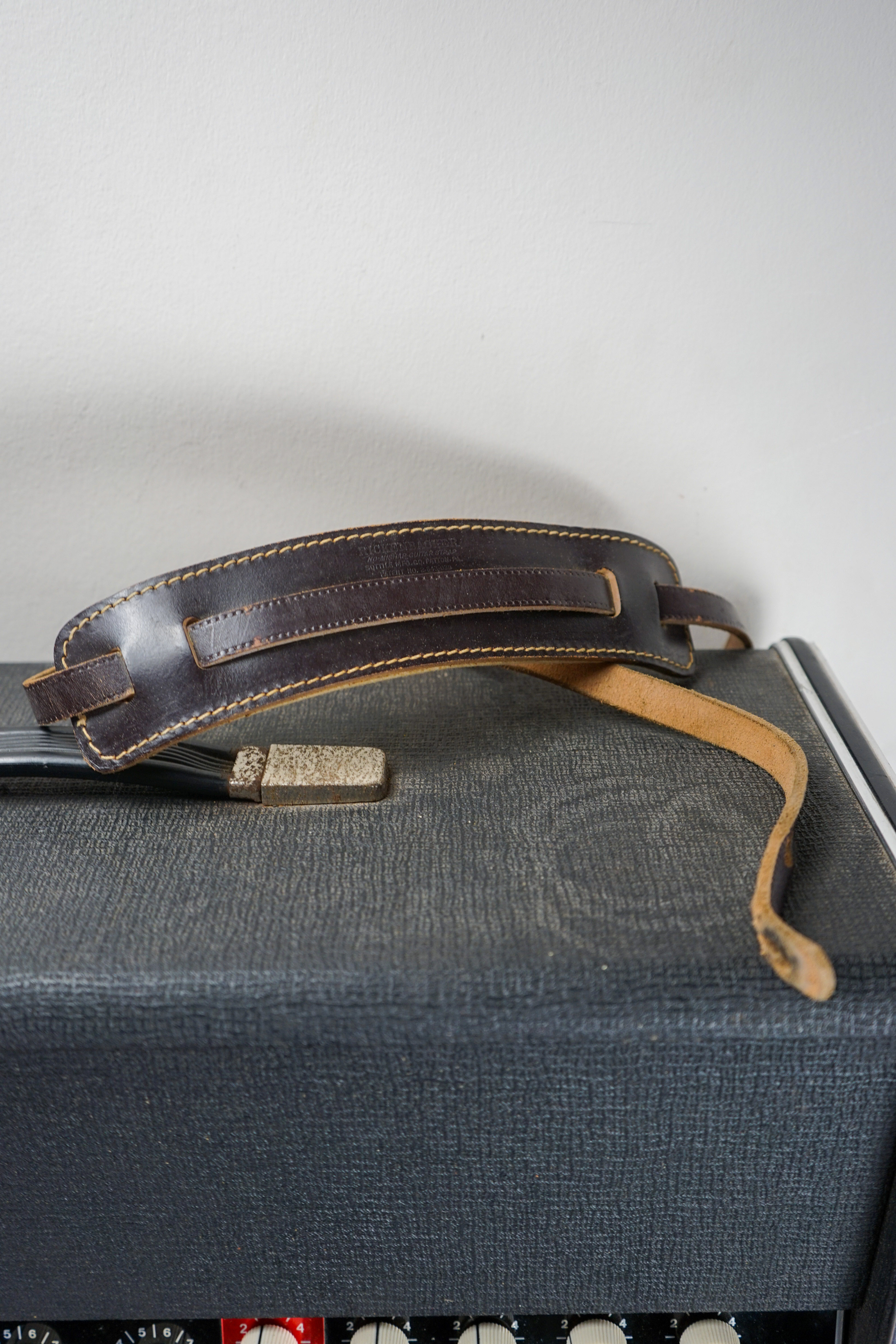 1950s/60s Rickenbacker USA 'No Mishap' Vintage Guitar Strap - Beatles Brown Tan