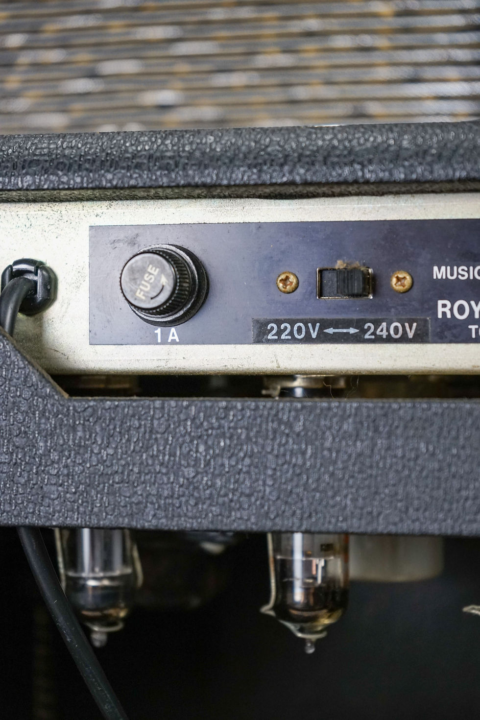 Thumbnail: 1960s Royal (Elk) Japan 45w Show Man 103 Silverface Lawsuit Valve Amp
