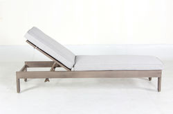 Park Line Chaise lounge 1