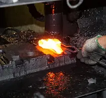 open-die-vs-closed-die-forging-scaled.jpg.webp