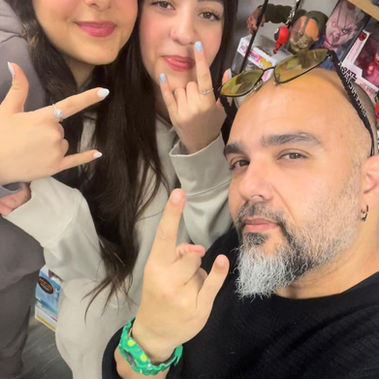 קונץ הליקס קונץ׳ סנאג תנוך טראגוס טרגוס אינדסטריאל עגיל בלשון עגיל בבטן בטבור