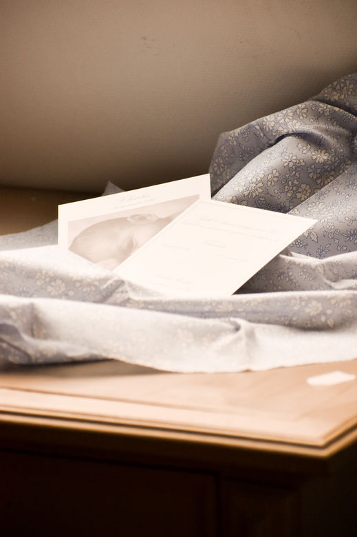 Faire-part de naissance imprimé et réalisé à la main par Leauvive Papeterie.