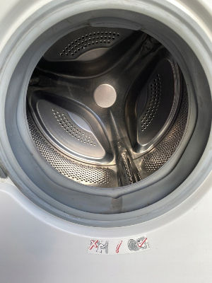 Miniaturbild: Geöffnete Ansicht der gebrauchten Bosch Maxx Waschmaschine, Trommel sichtbar.