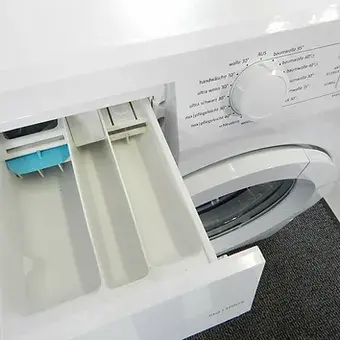 Miniaturbild: Draufsicht auf die Gorenje Waschmaschine mit Bedienelement und Waschmitteldosierer.