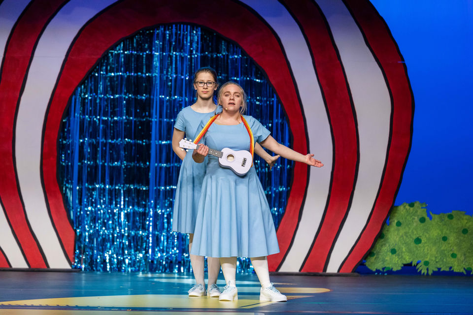 seussical-5070.jpg