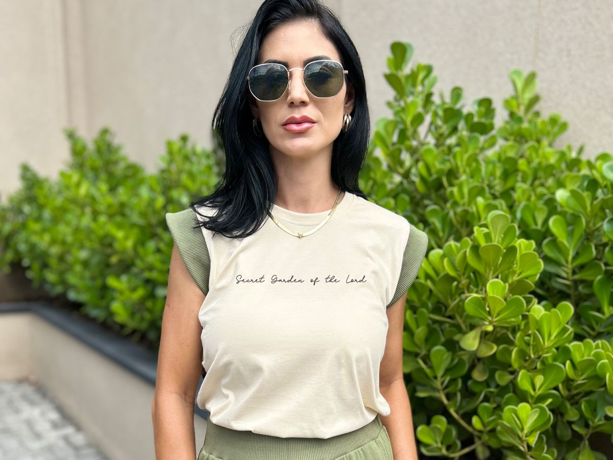 Muscle tee Secret Garden of the Lord 2