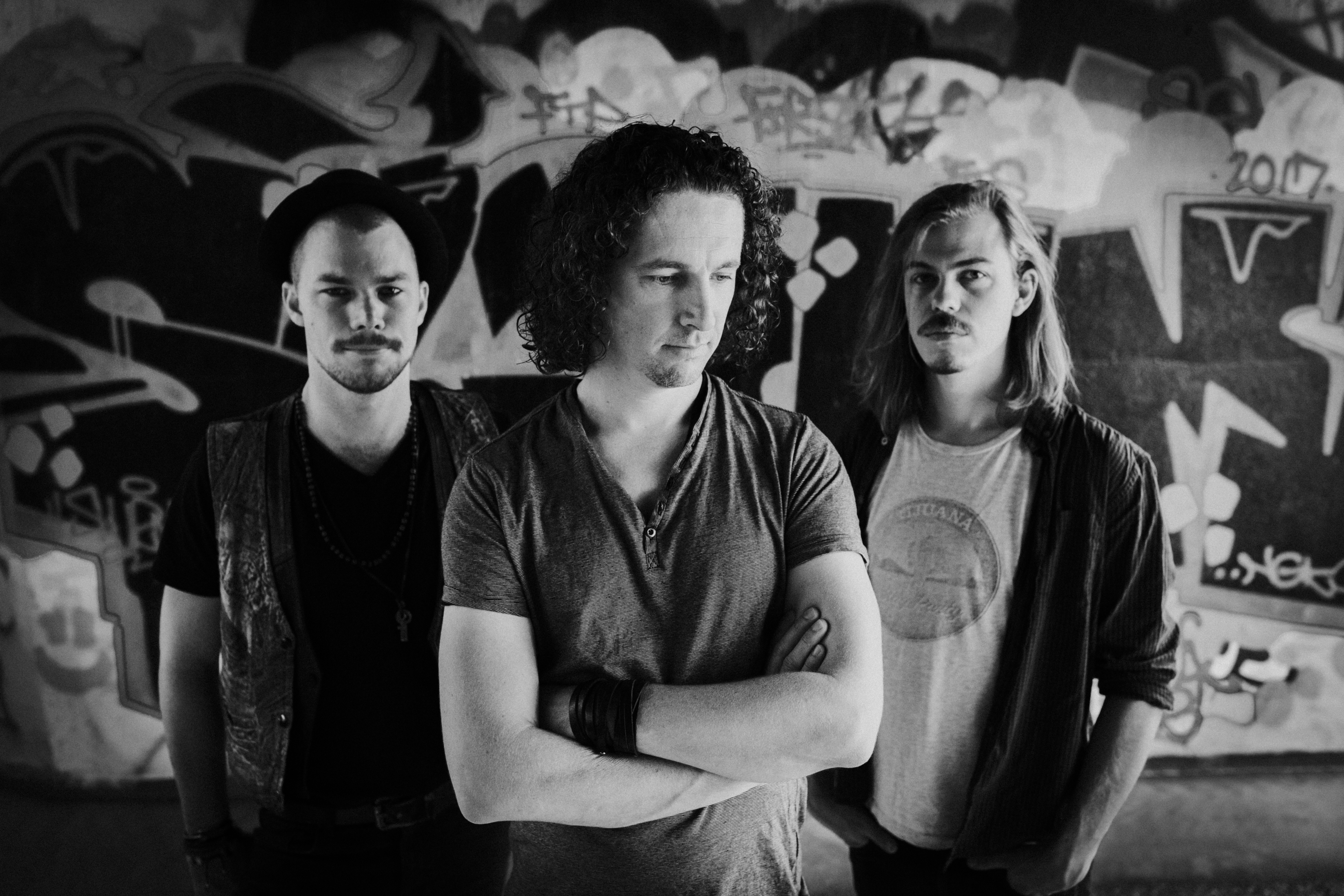 The Co-Dependants live at 