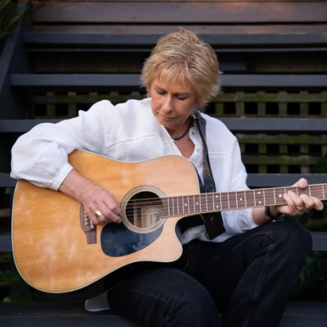 Bev Whittles live at