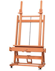 Review of the Mabef M-02 double mast easel.
