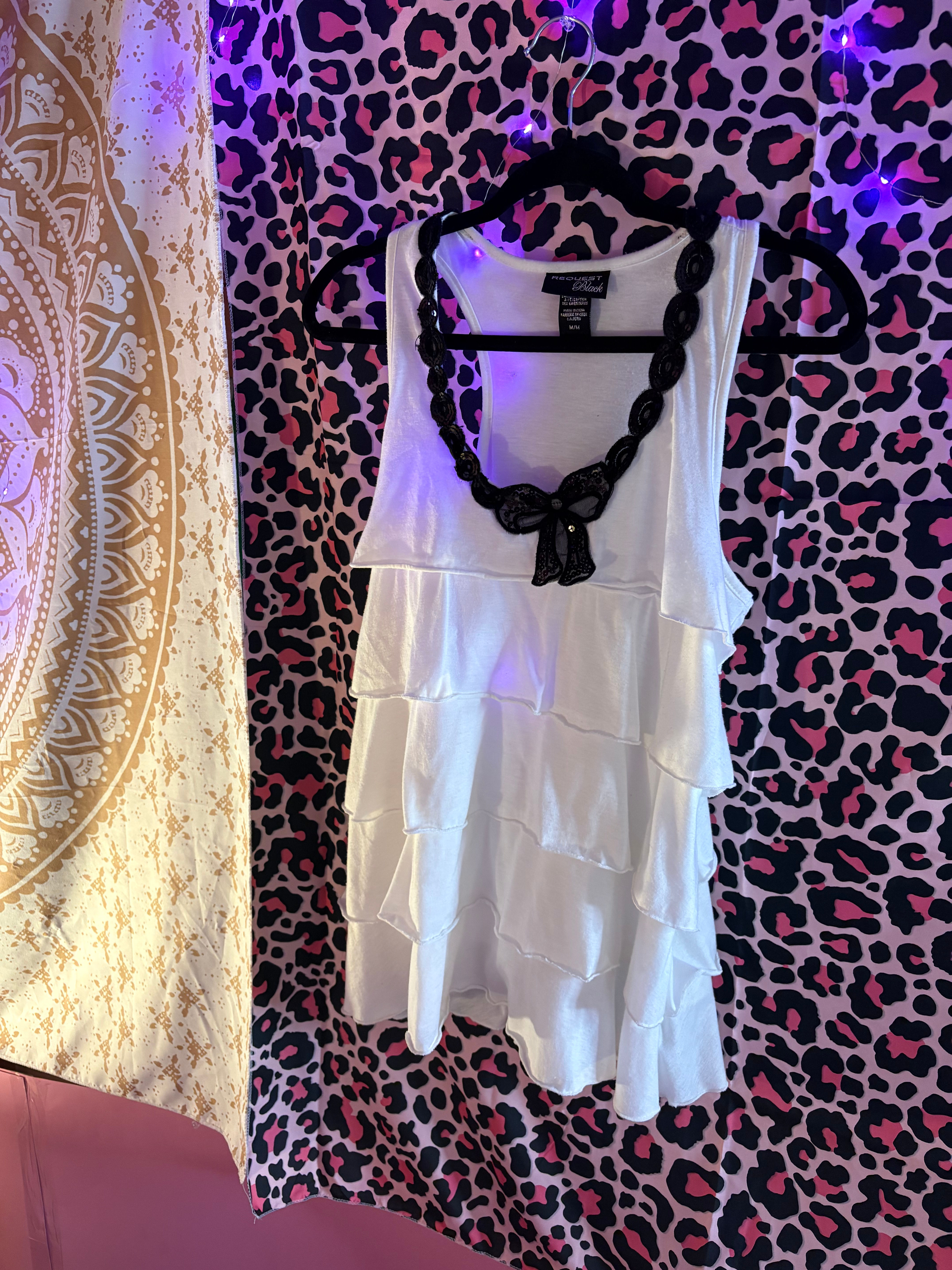 Vintage Y2K Request Black White Tiered Tank