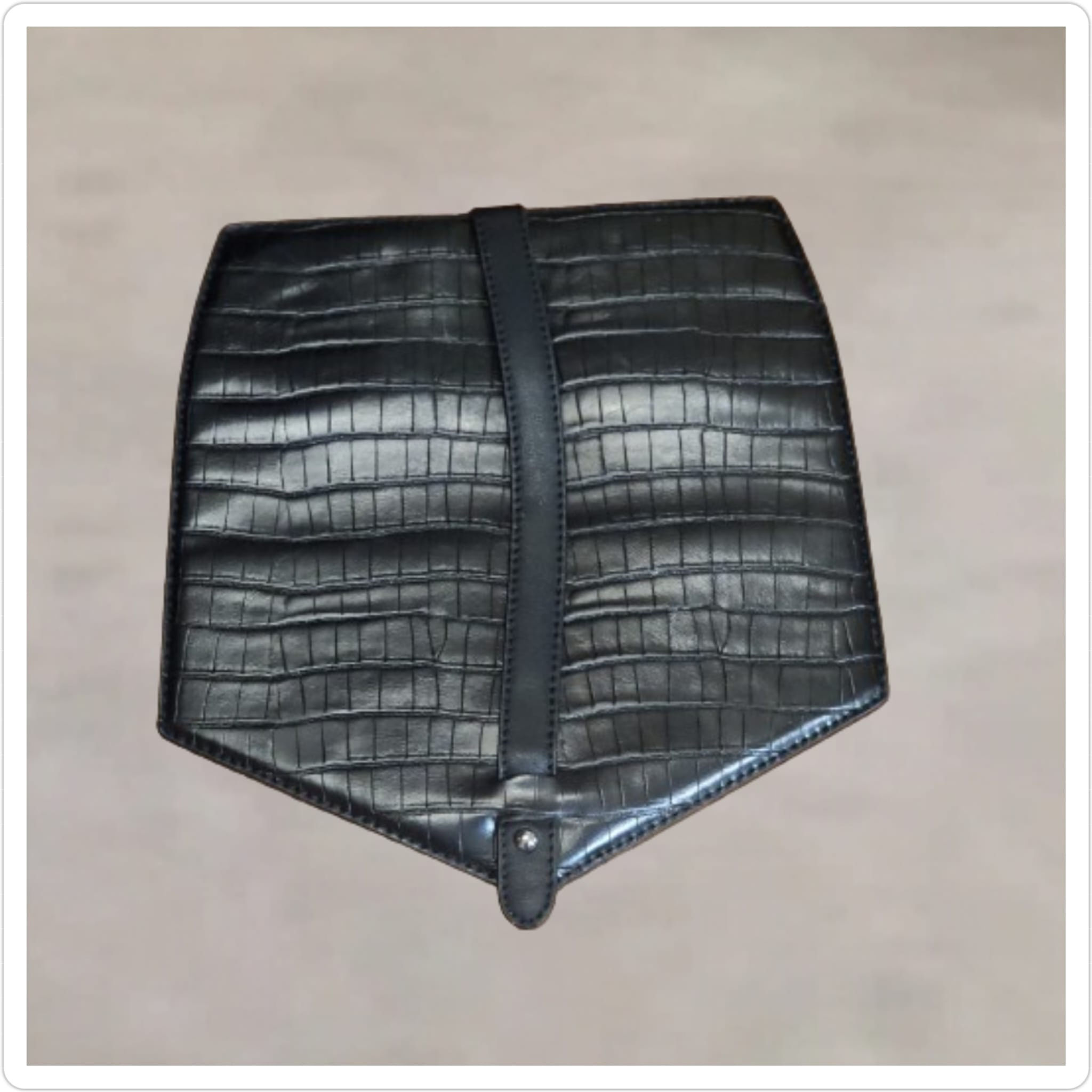 Versa Interchangeable Front Flap-Crocodile