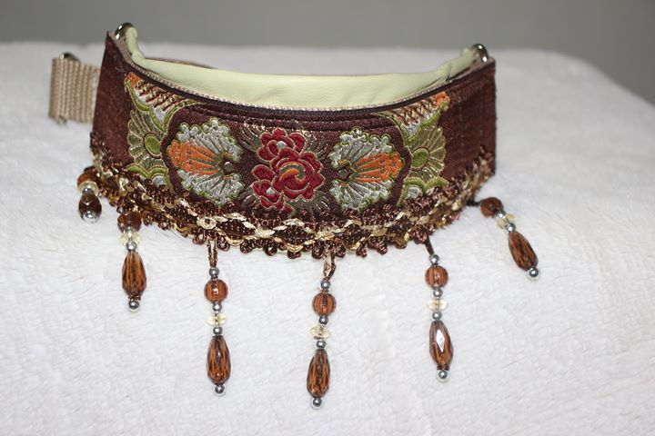 Thumbnail: 2-1" Martingale Collar