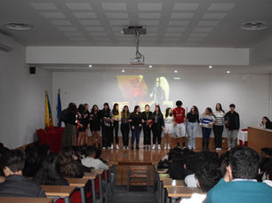 Um novo olhar sobre a peça Auto da Barca do Inferno